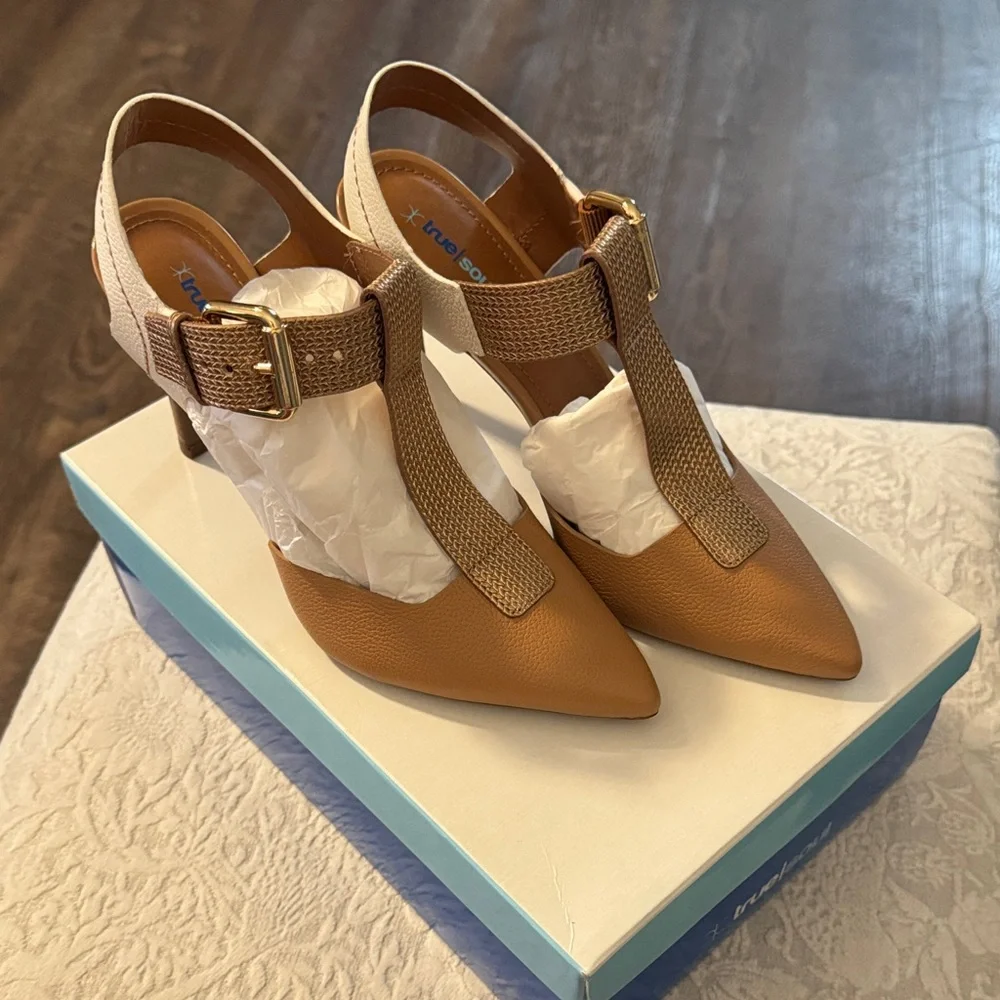 Tan and Brown Women's Heels - Picture 1 of 4